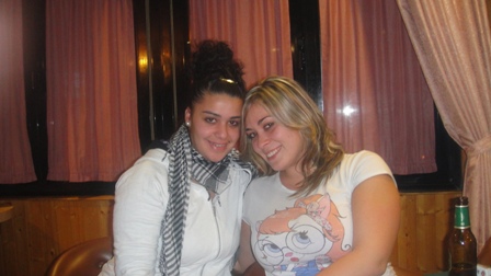 20101227144321-lorena-y-maria.jpg