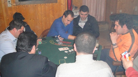 20110215142017-mesa-de-cash.jpg